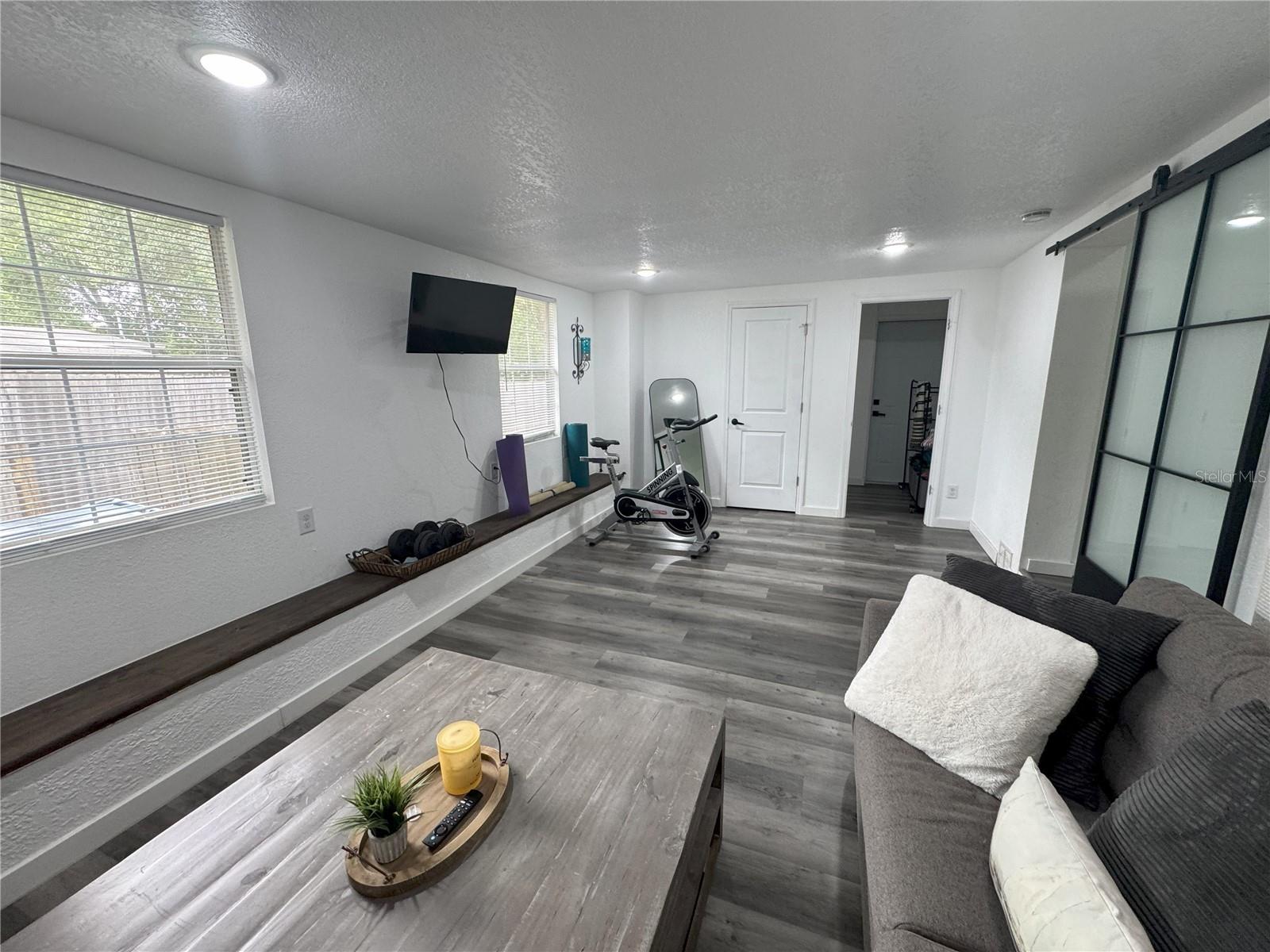 Image 27 of 56 For 1215 Boston Avenue