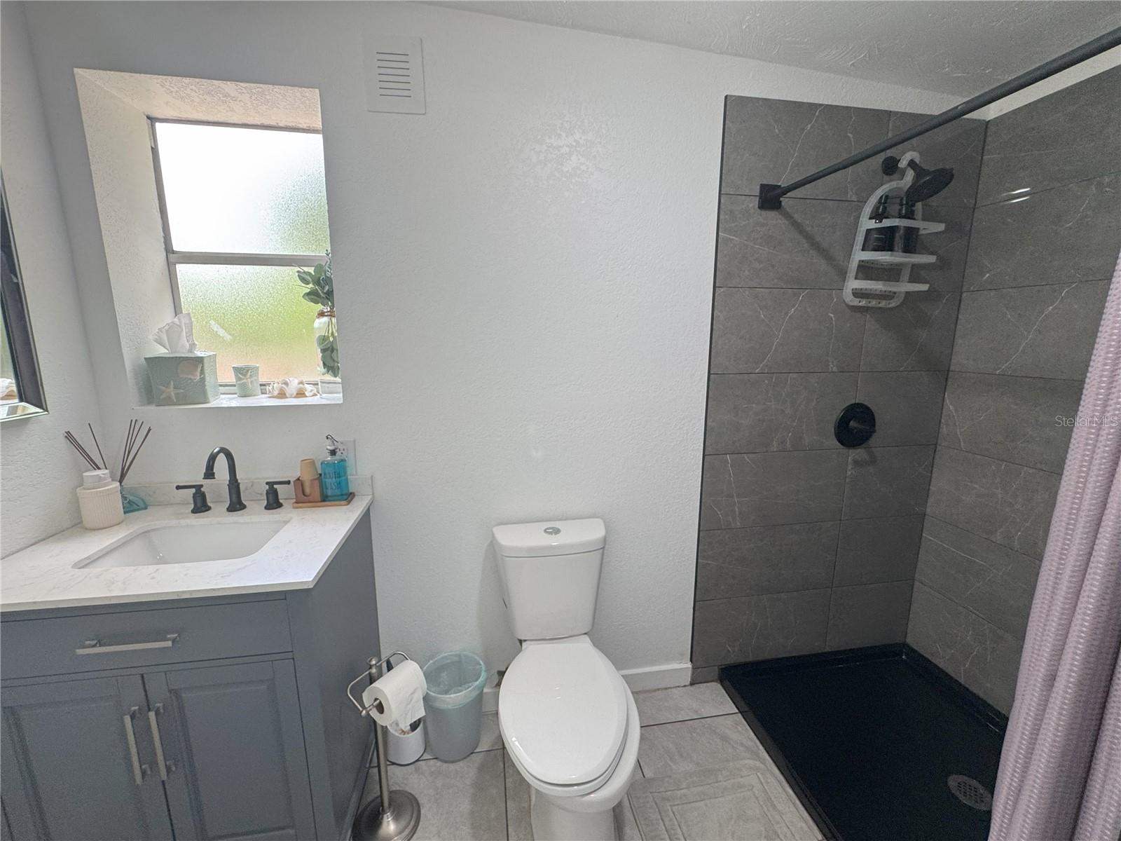 Image 33 of 56 For 1215 Boston Avenue