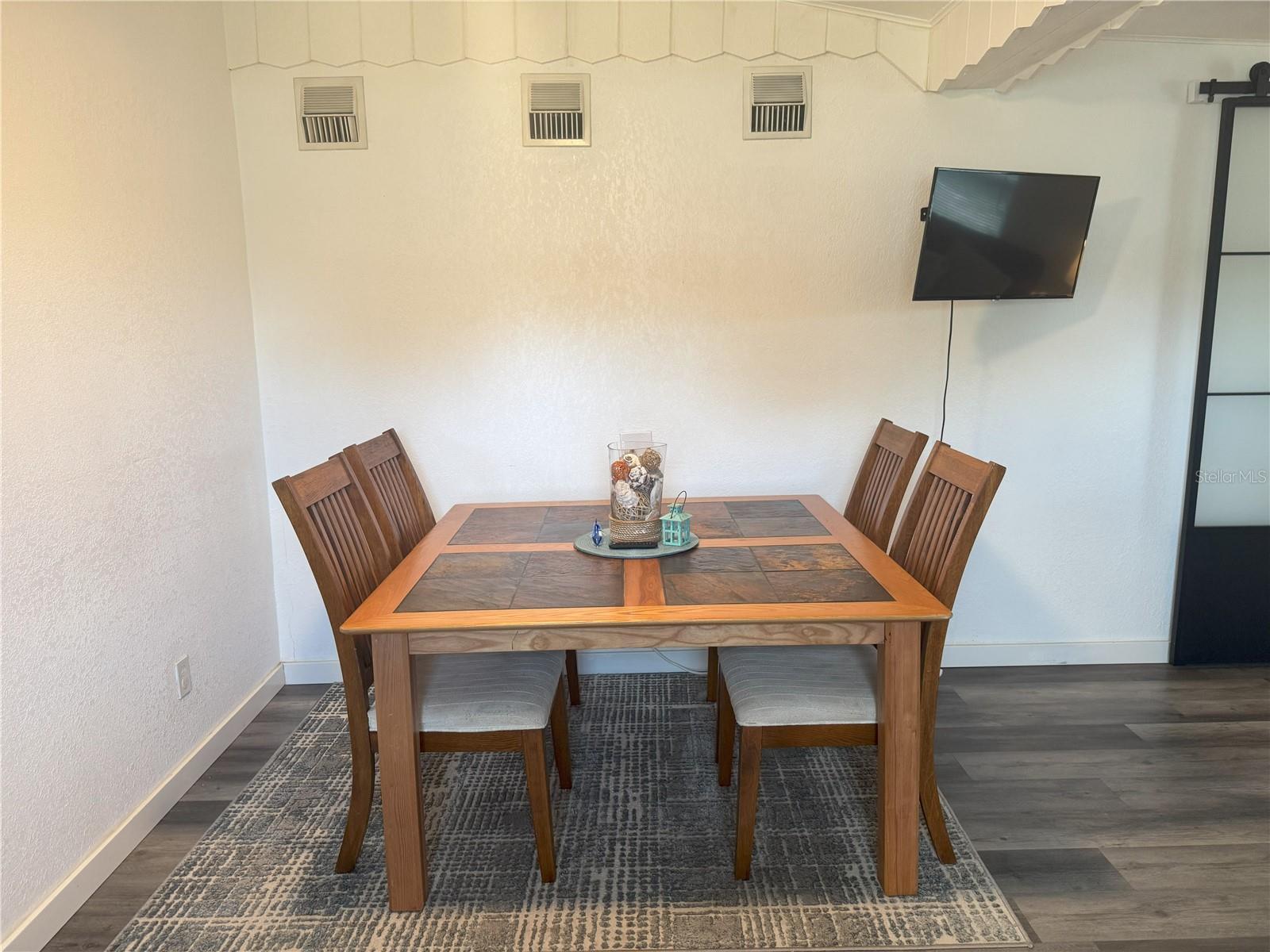 Image 8 of 56 For 1215 Boston Avenue