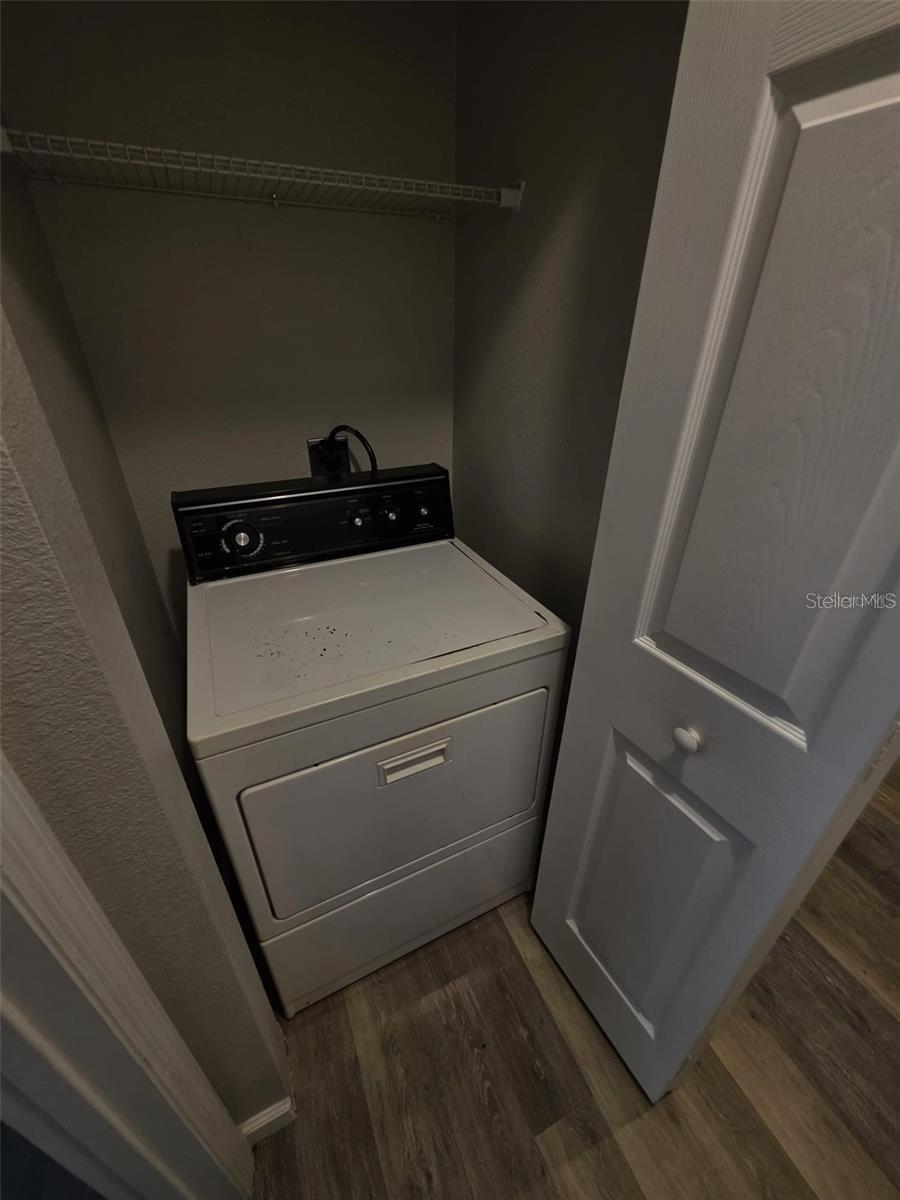 Image 19 of 25 For 915 Marlboro Drive