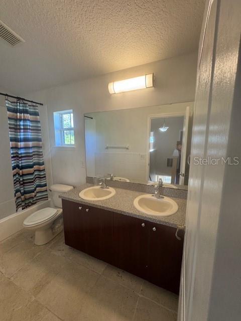 Image 18 of 39 For 386 Haversham Road