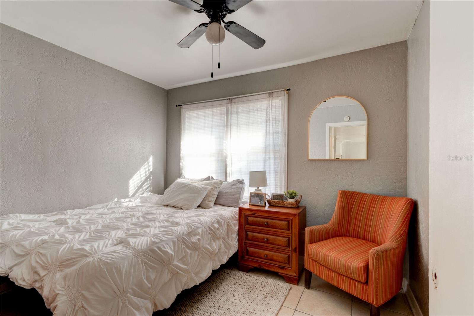 Image 8 of 14 For 527 Eastwood Lane