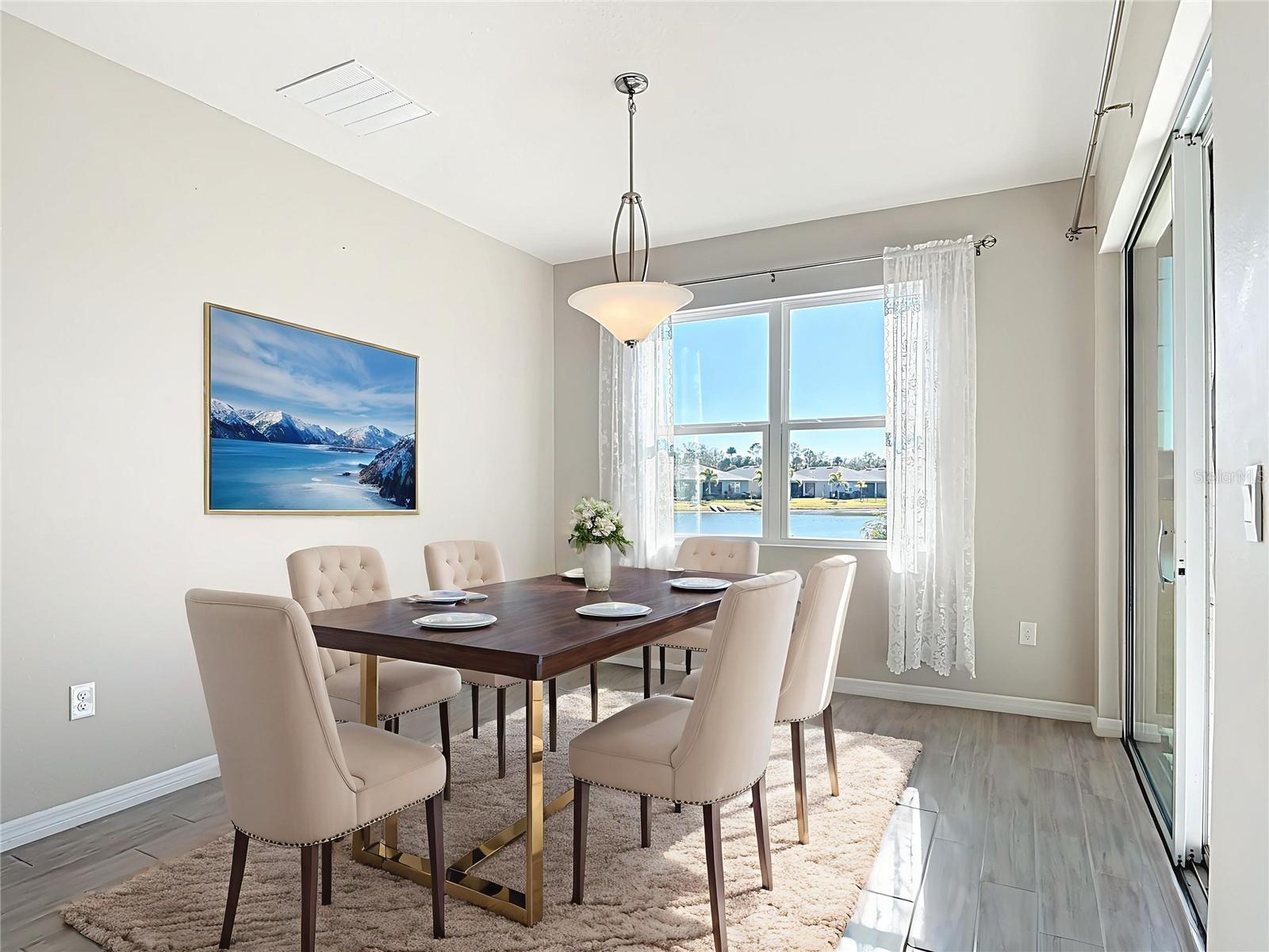 Image 5 of 41 For 1601 Delphi Way
