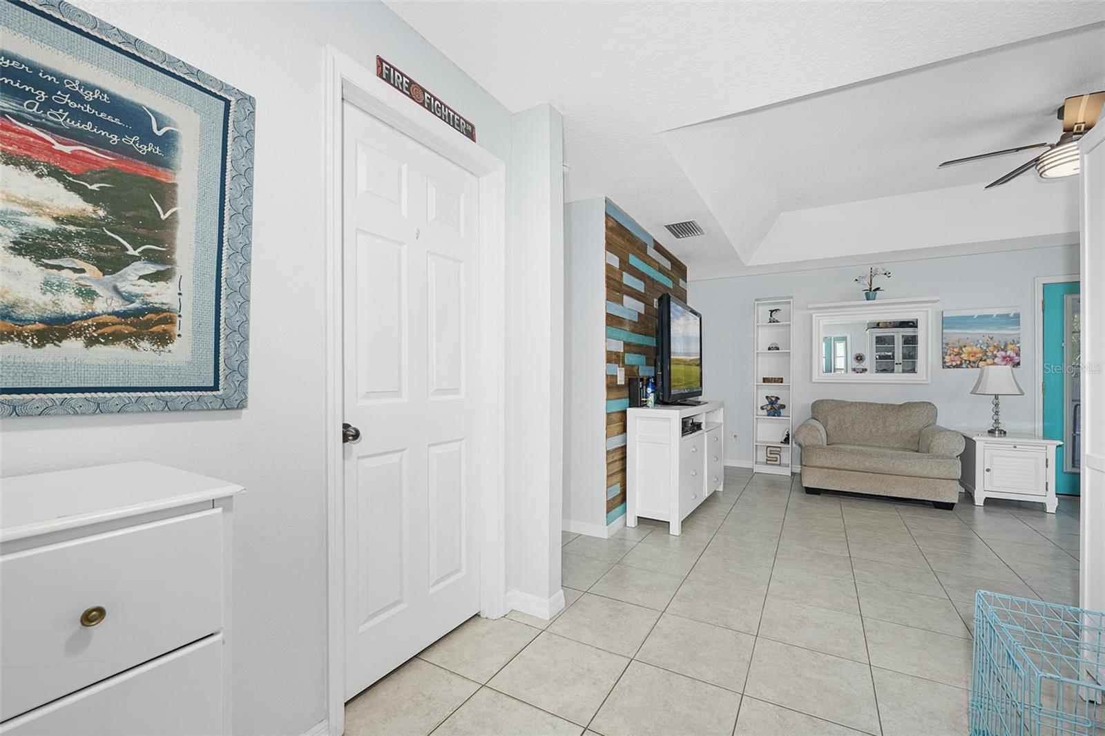 Image 15 of 53 For 303 Anderson Street