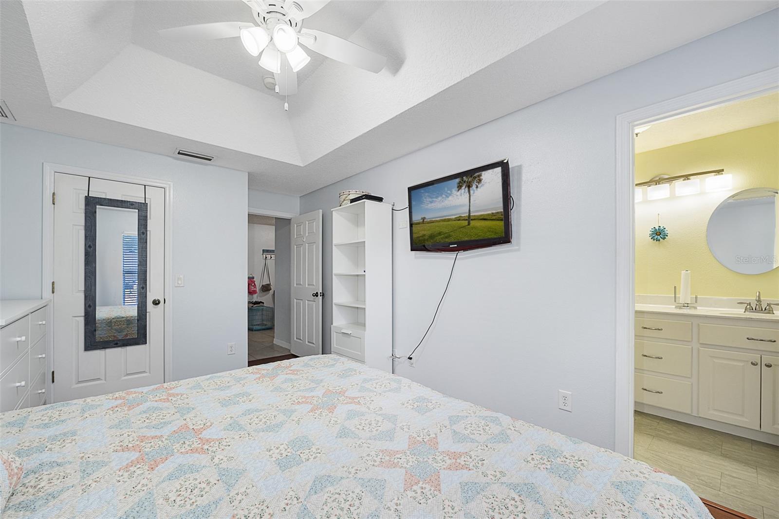 Image 20 of 53 For 303 Anderson Street