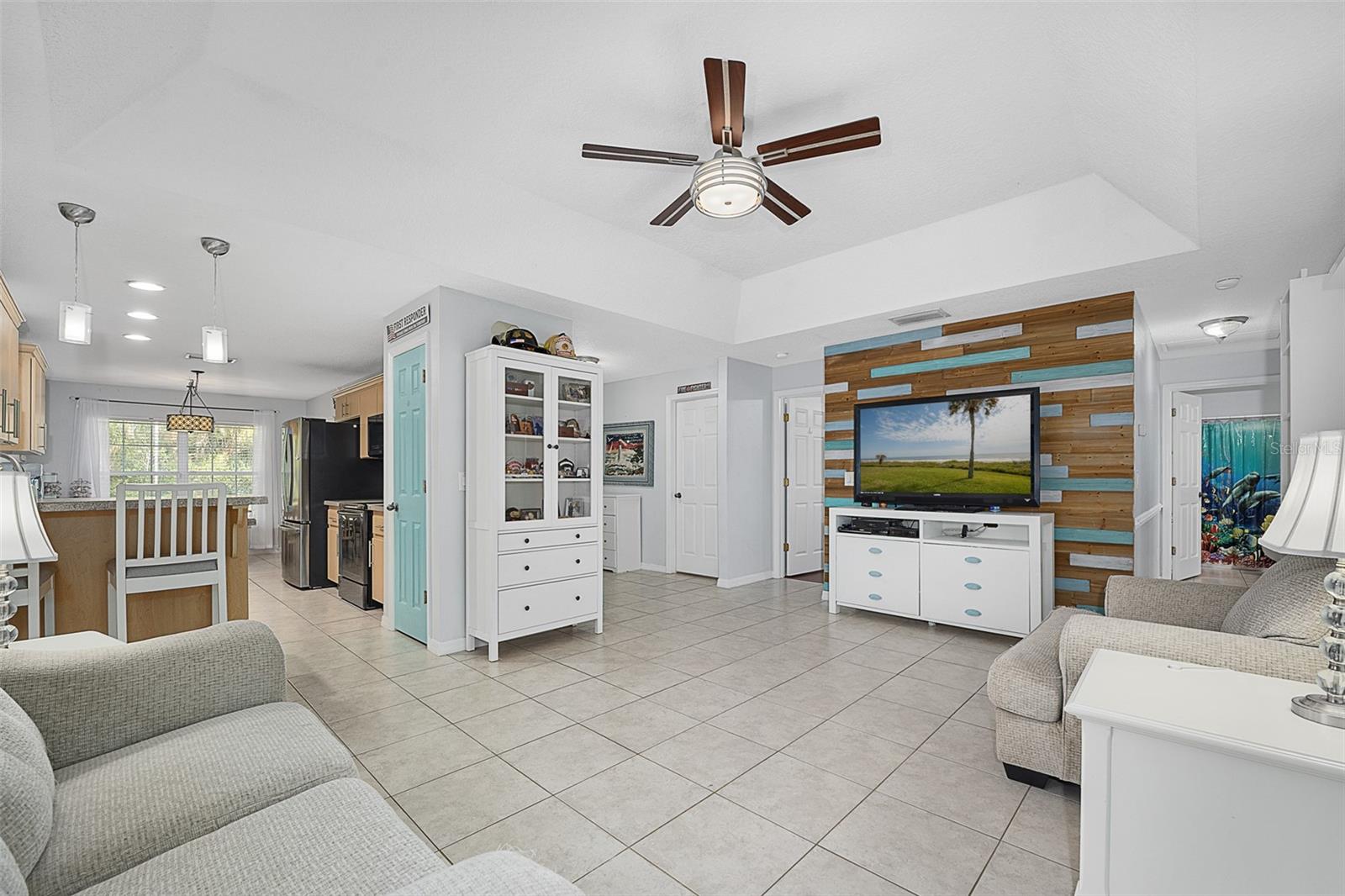 Image 30 of 53 For 303 Anderson Street