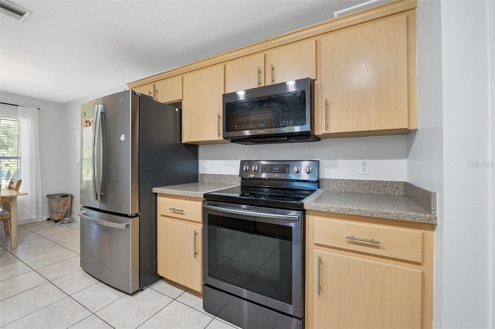 Image 36 of 53 For 303 Anderson Street