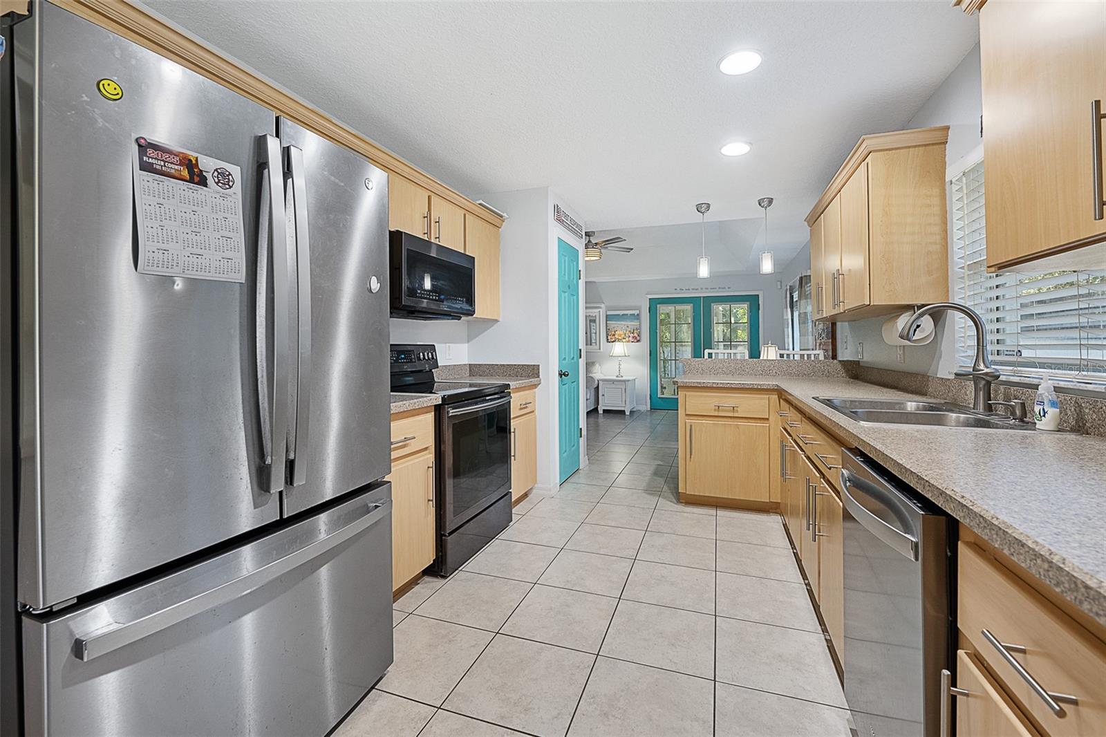 Image 37 of 53 For 303 Anderson Street