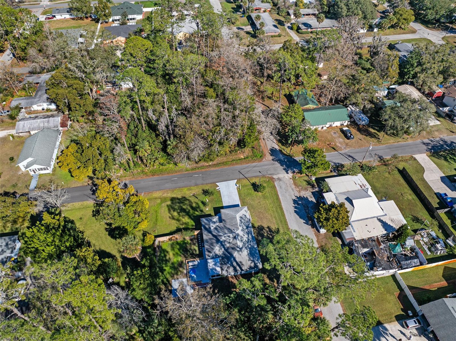 Image 9 of 53 For 303 Anderson Street