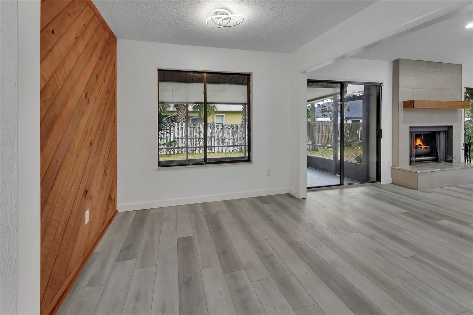 Image 10 of 47 For 1411 Beach Street