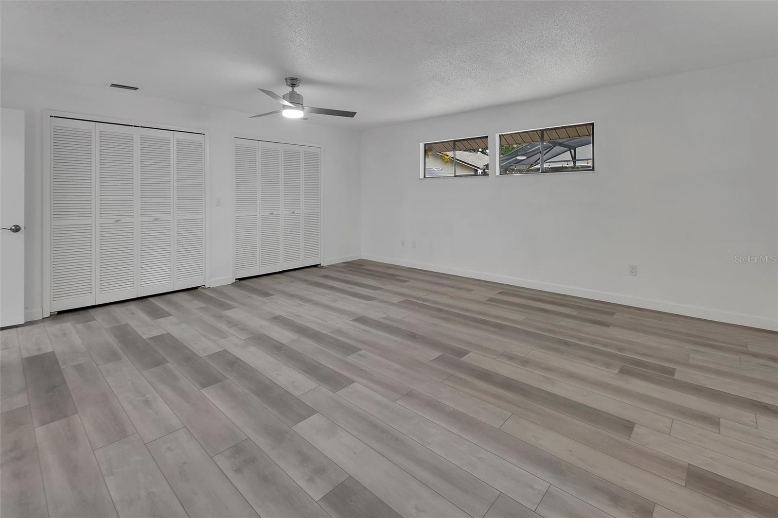 Image 17 of 47 For 1411 Beach Street