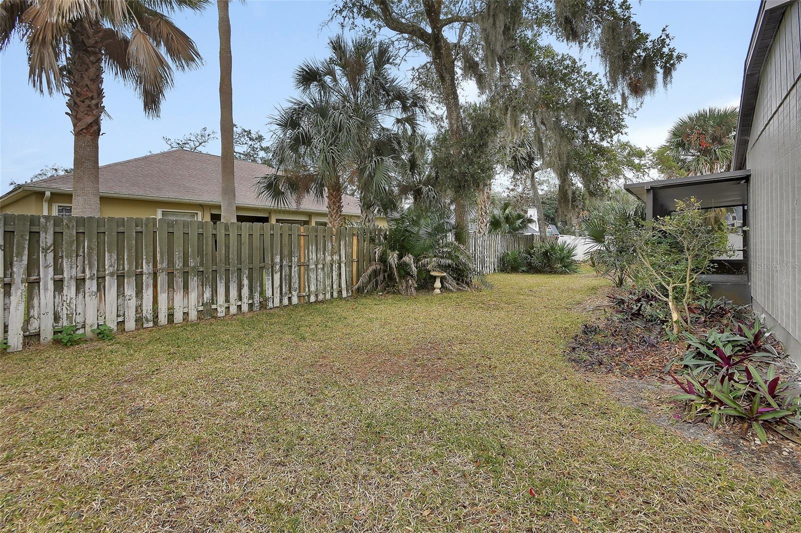 Image 33 of 47 For 1411 Beach Street