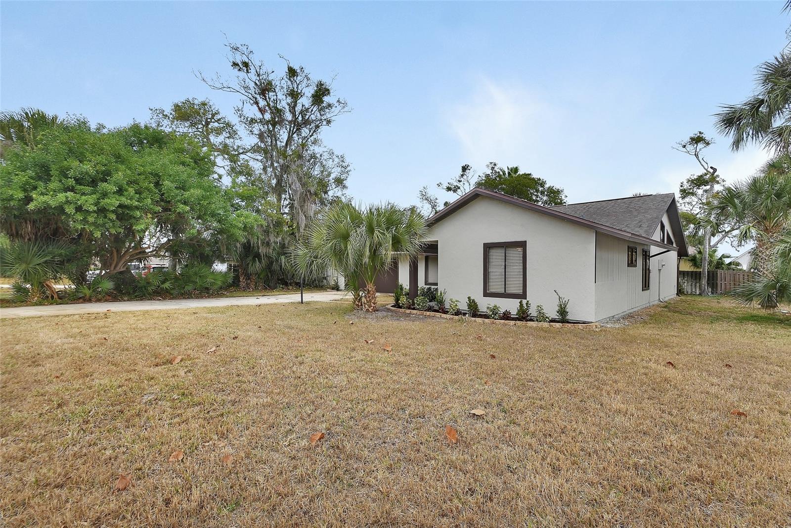 Image 36 of 47 For 1411 Beach Street