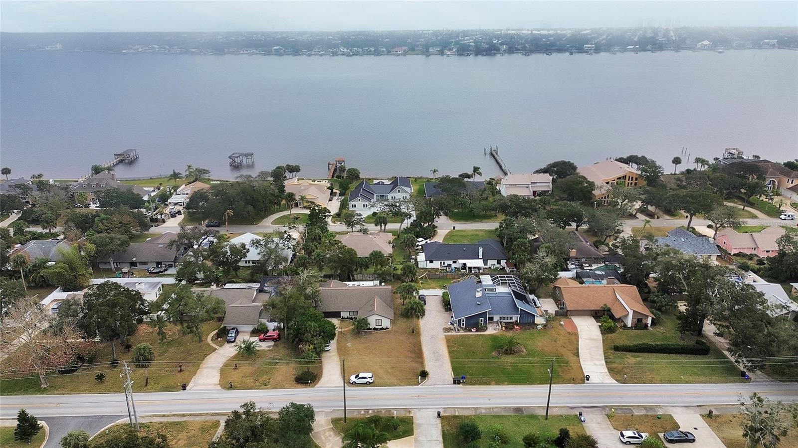 Image 40 of 47 For 1411 Beach Street