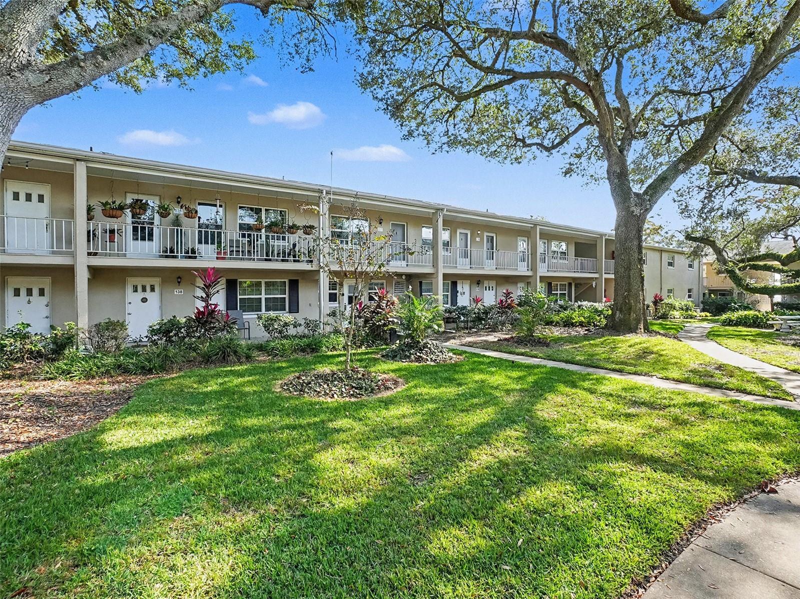 Image 4 of 23 For 2500 Lee Road 237