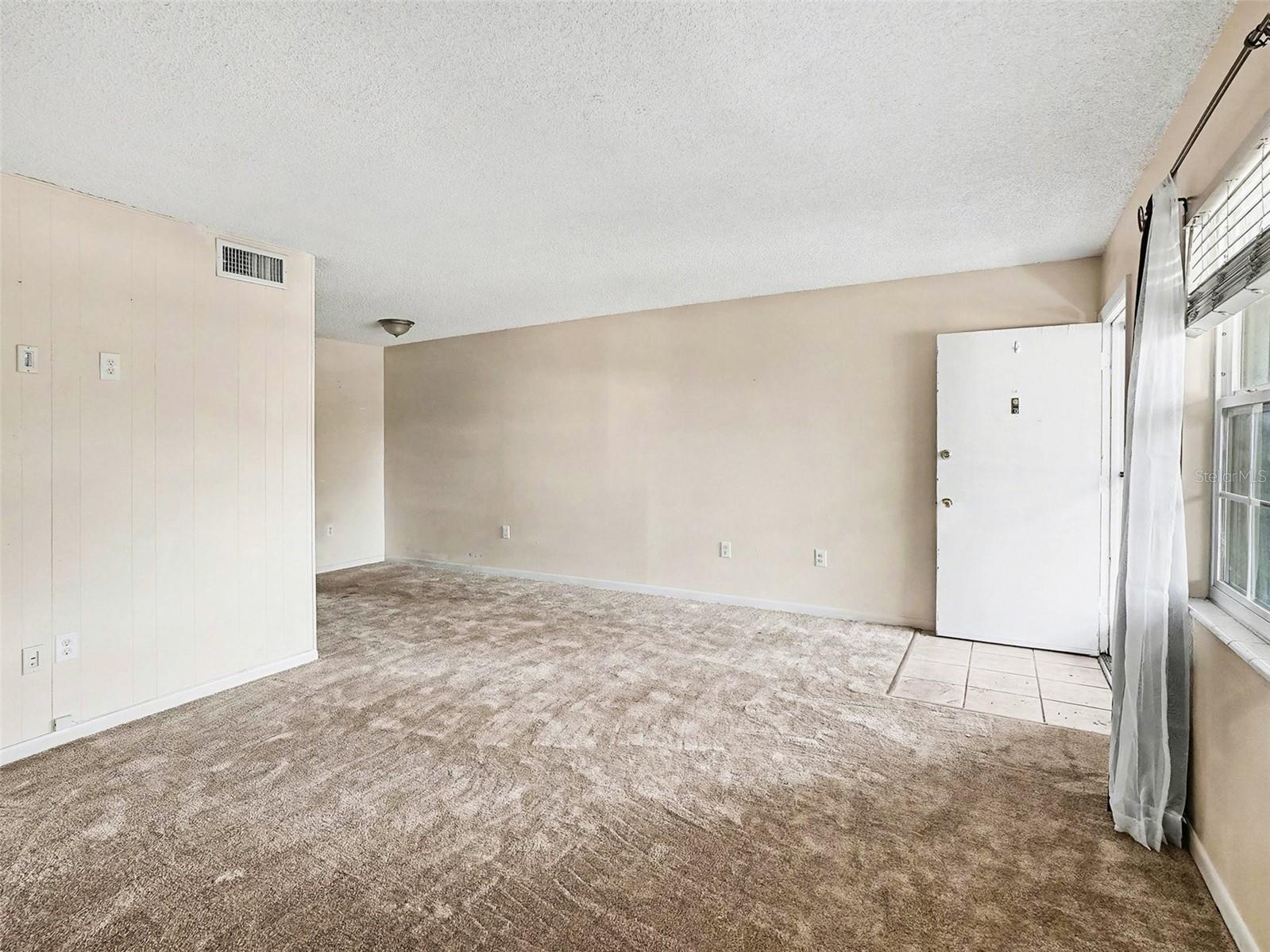 Image 7 of 23 For 2500 Lee Road 237