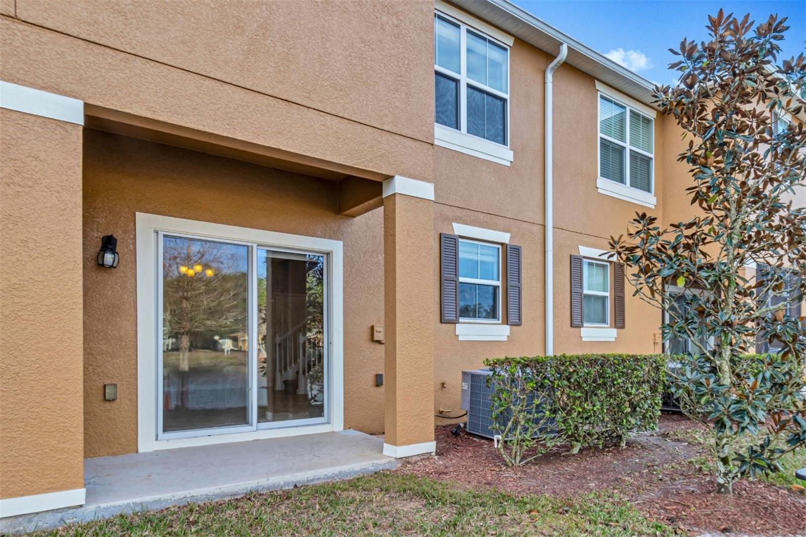 Image 25 of 35 For 106 Carmichael Way