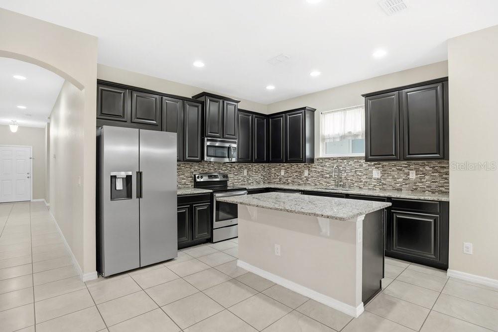 Image 9 of 28 For 680 Preakness Cir