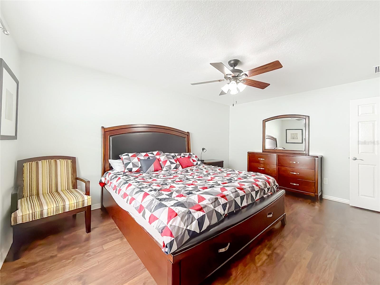 Image 14 of 38 For 3079 Nutwood Avenue