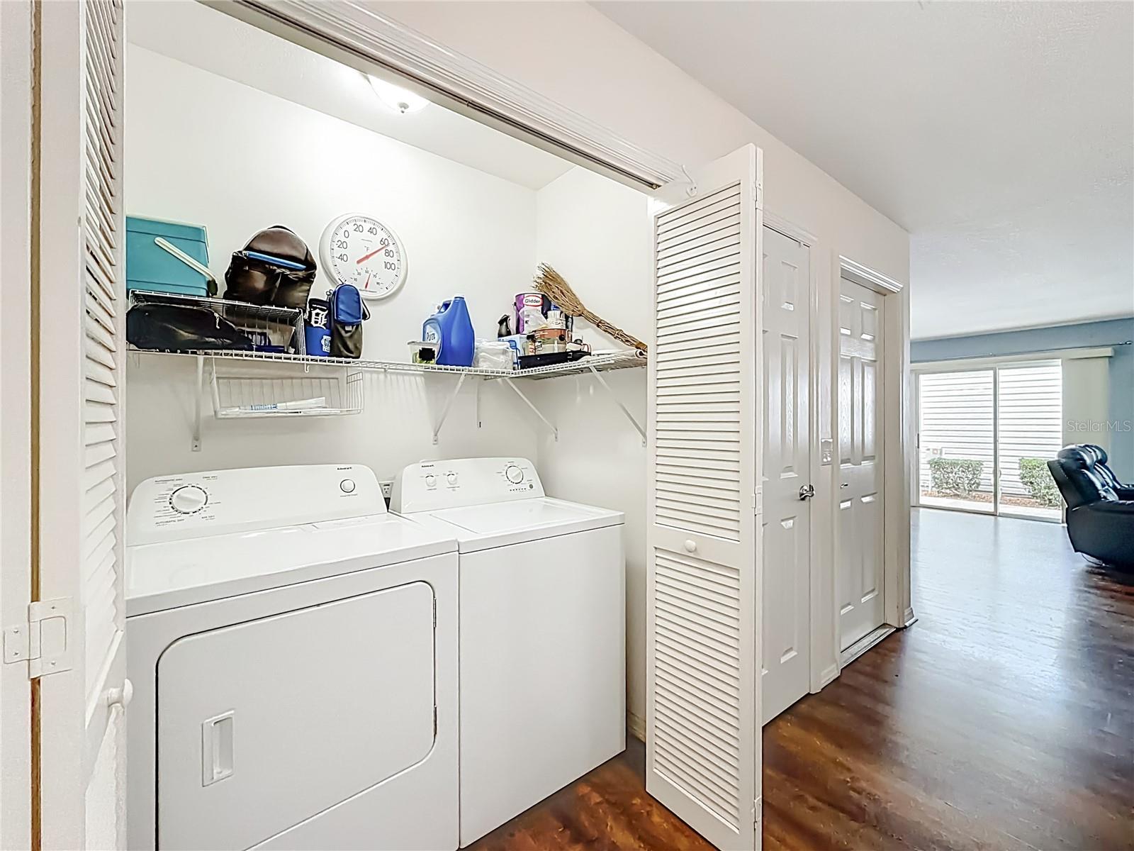 Image 21 of 38 For 3079 Nutwood Avenue