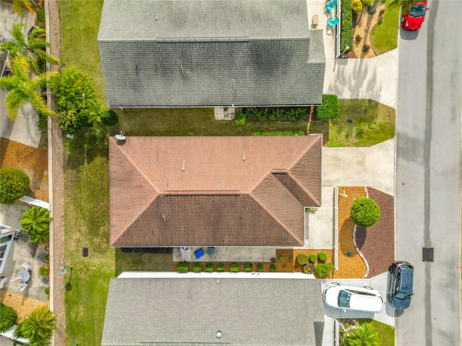 Image 28 of 38 For 3079 Nutwood Avenue