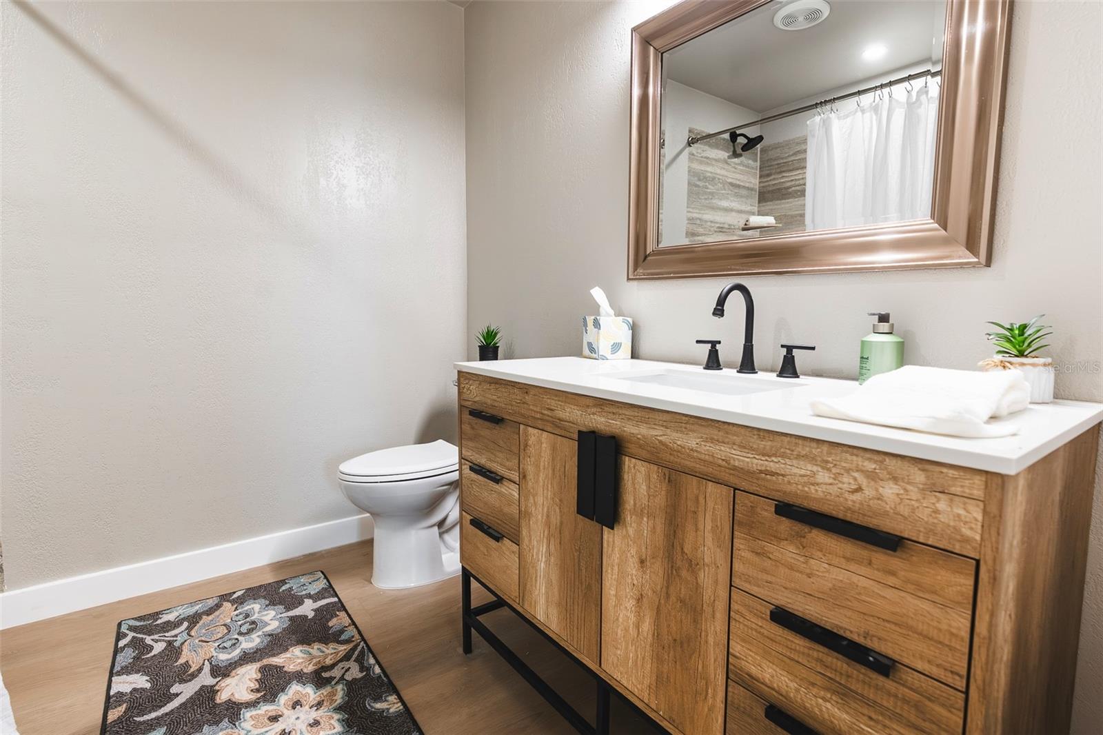 Image 12 of 21 For 520 Camelia Lane