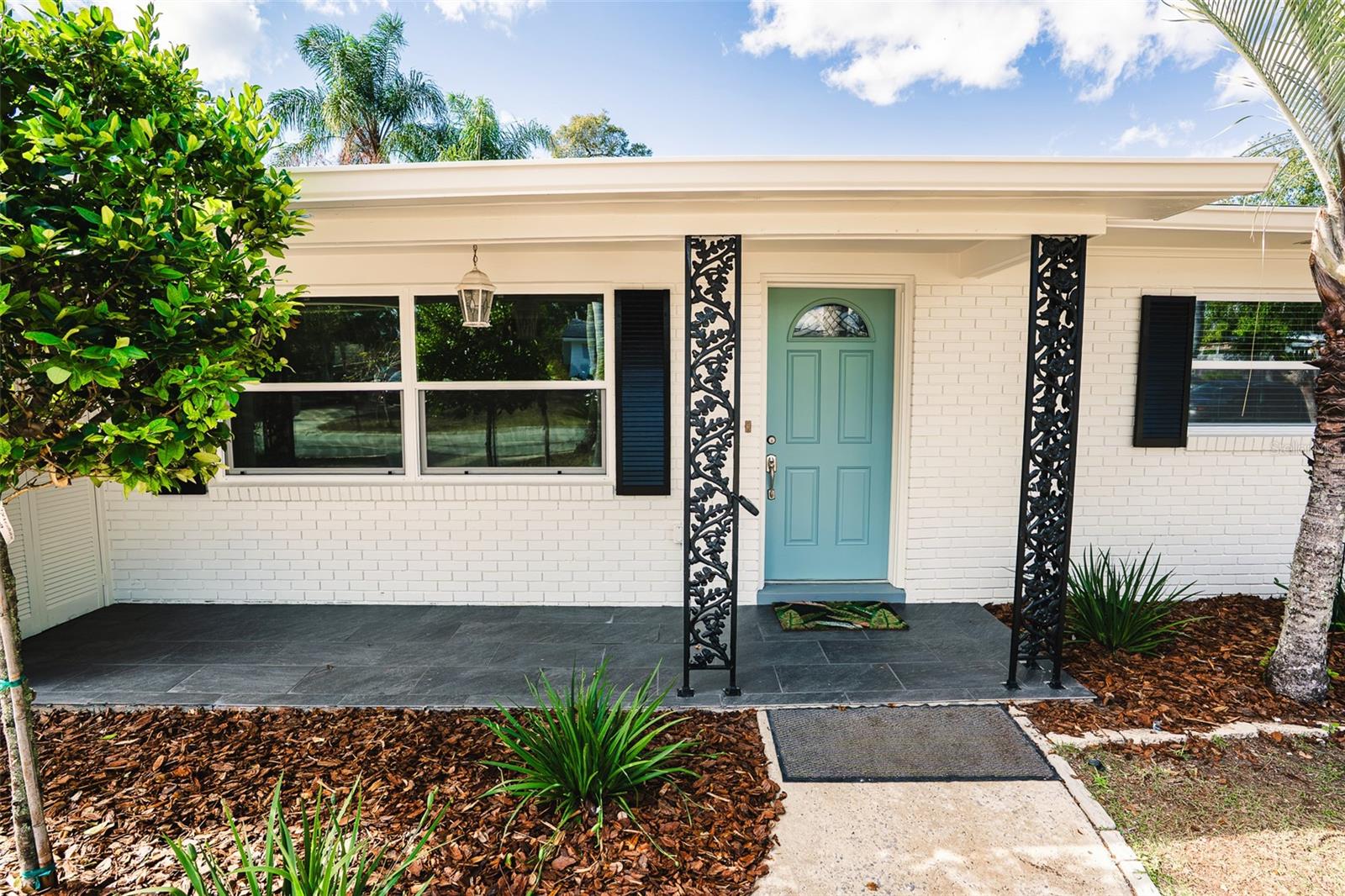 Image 2 of 21 For 520 Camelia Lane