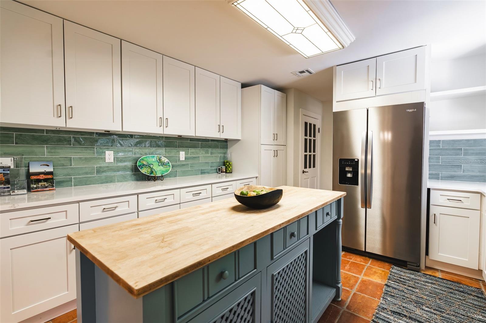 Image 8 of 21 For 520 Camelia Lane