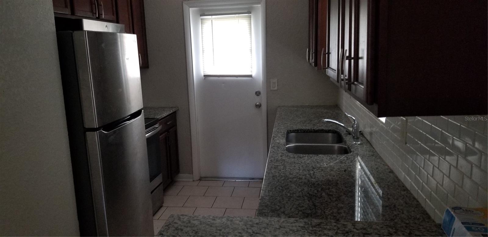 Image 2 of 3 For 805 Rockhill Street