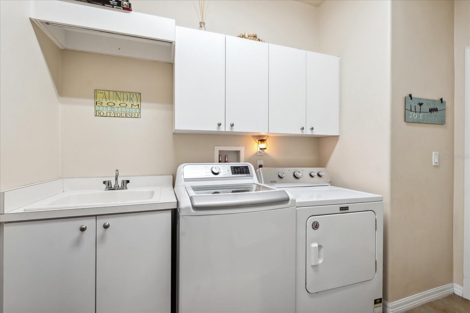 Image 13 of 28 For 3617 Romea Circle