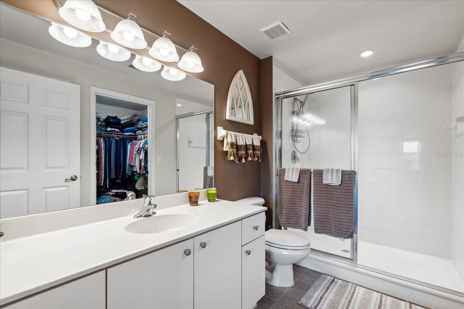 Image 17 of 28 For 3617 Romea Circle