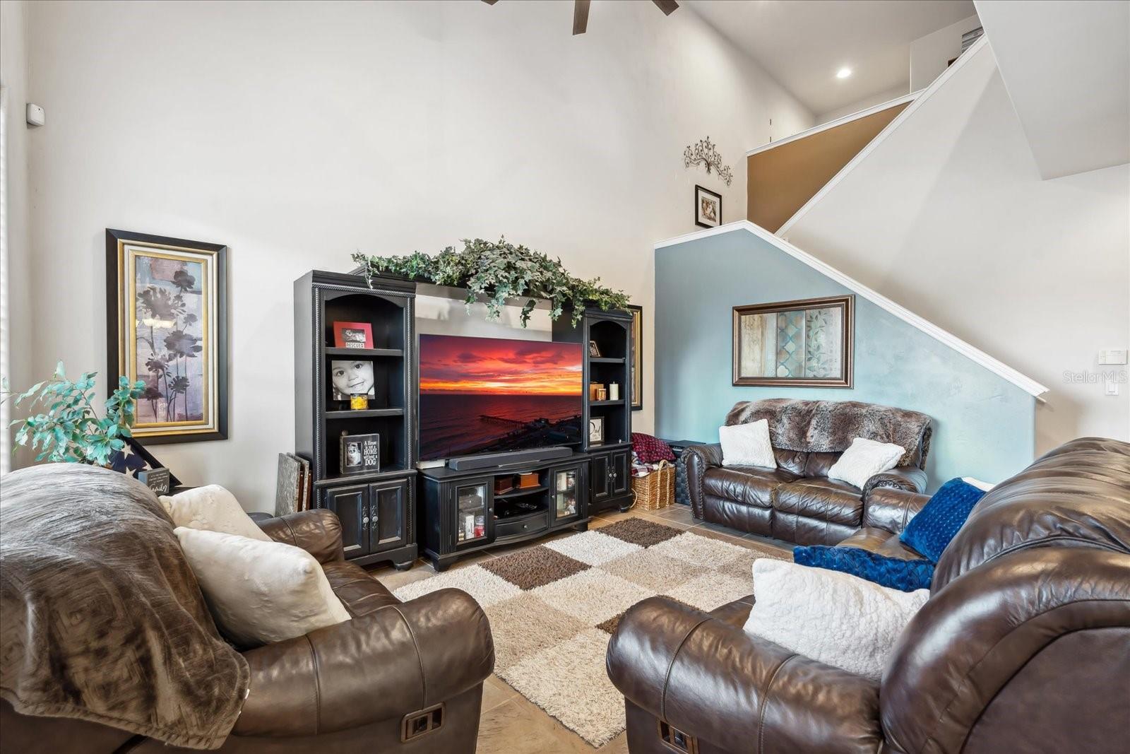 Image 6 of 28 For 3617 Romea Circle