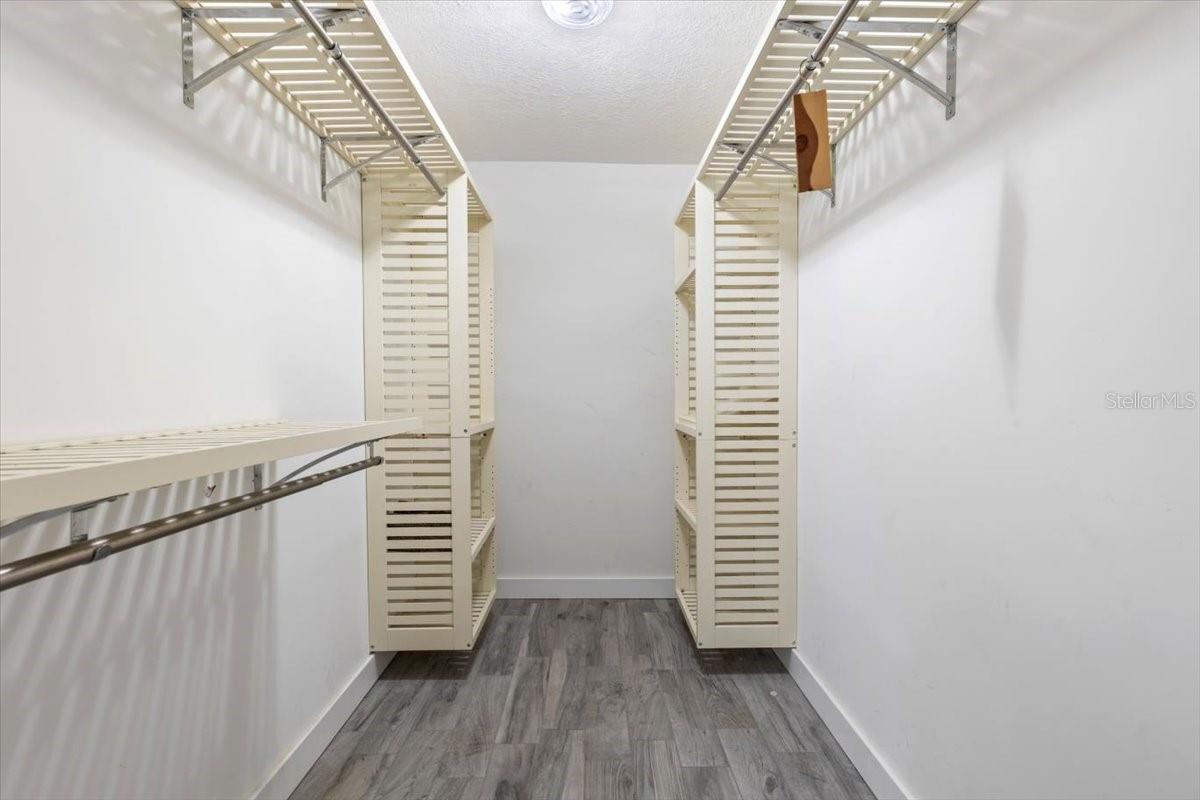 Image 22 of 69 For 2650 Glenwood Avenue