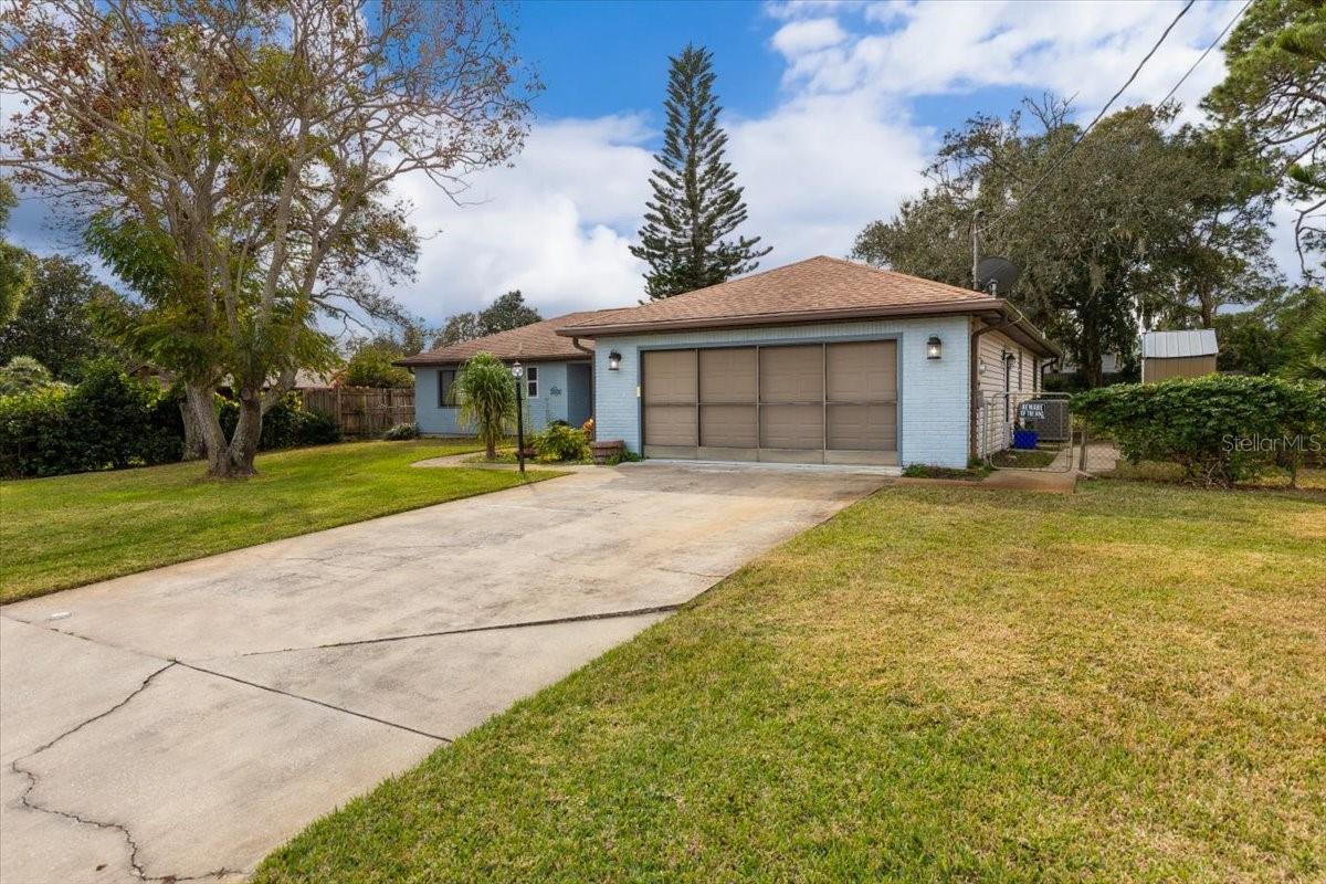 Image 64 of 69 For 2650 Glenwood Avenue