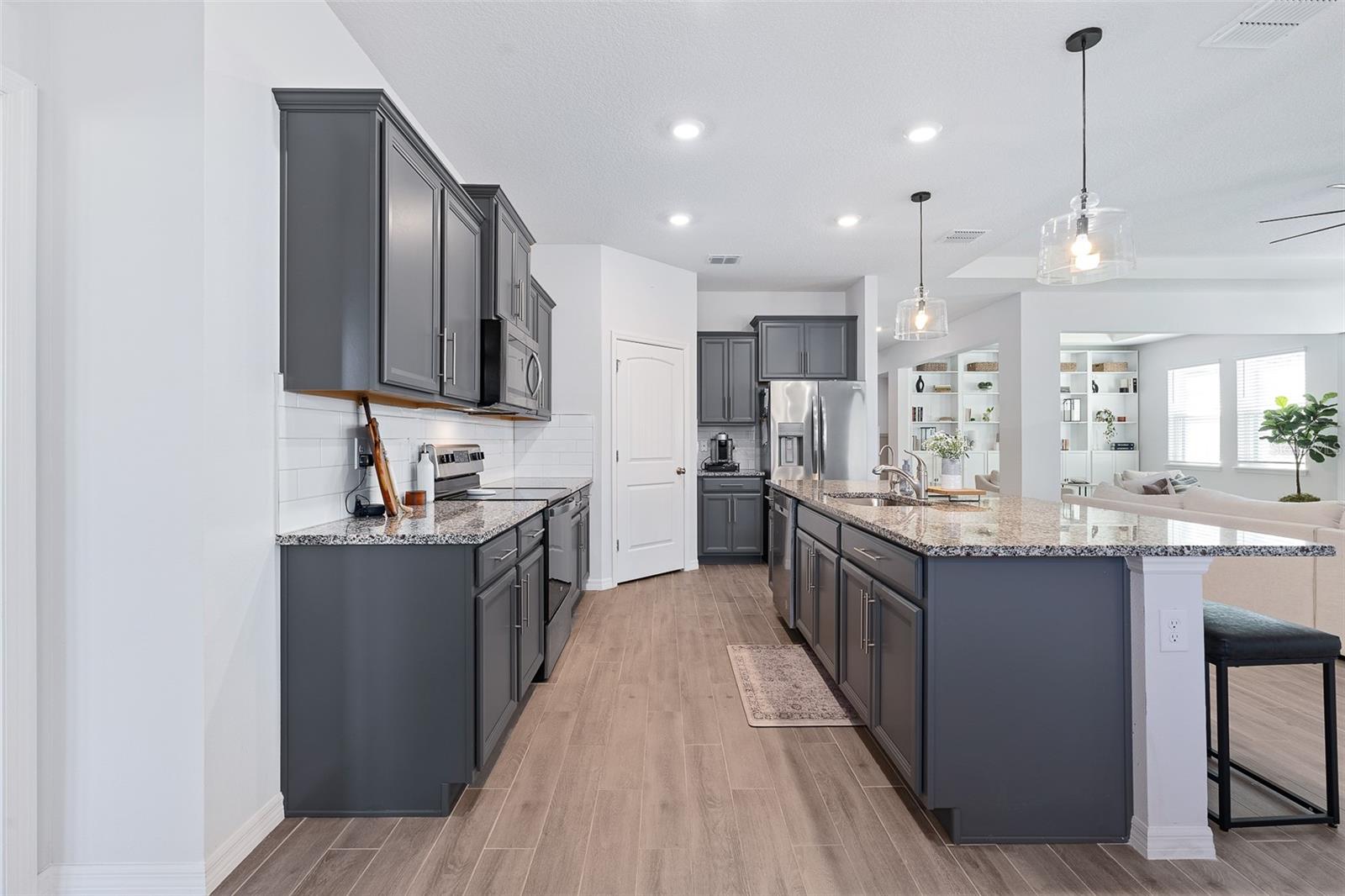 Image 10 of 45 For 565 Lady Grace Place