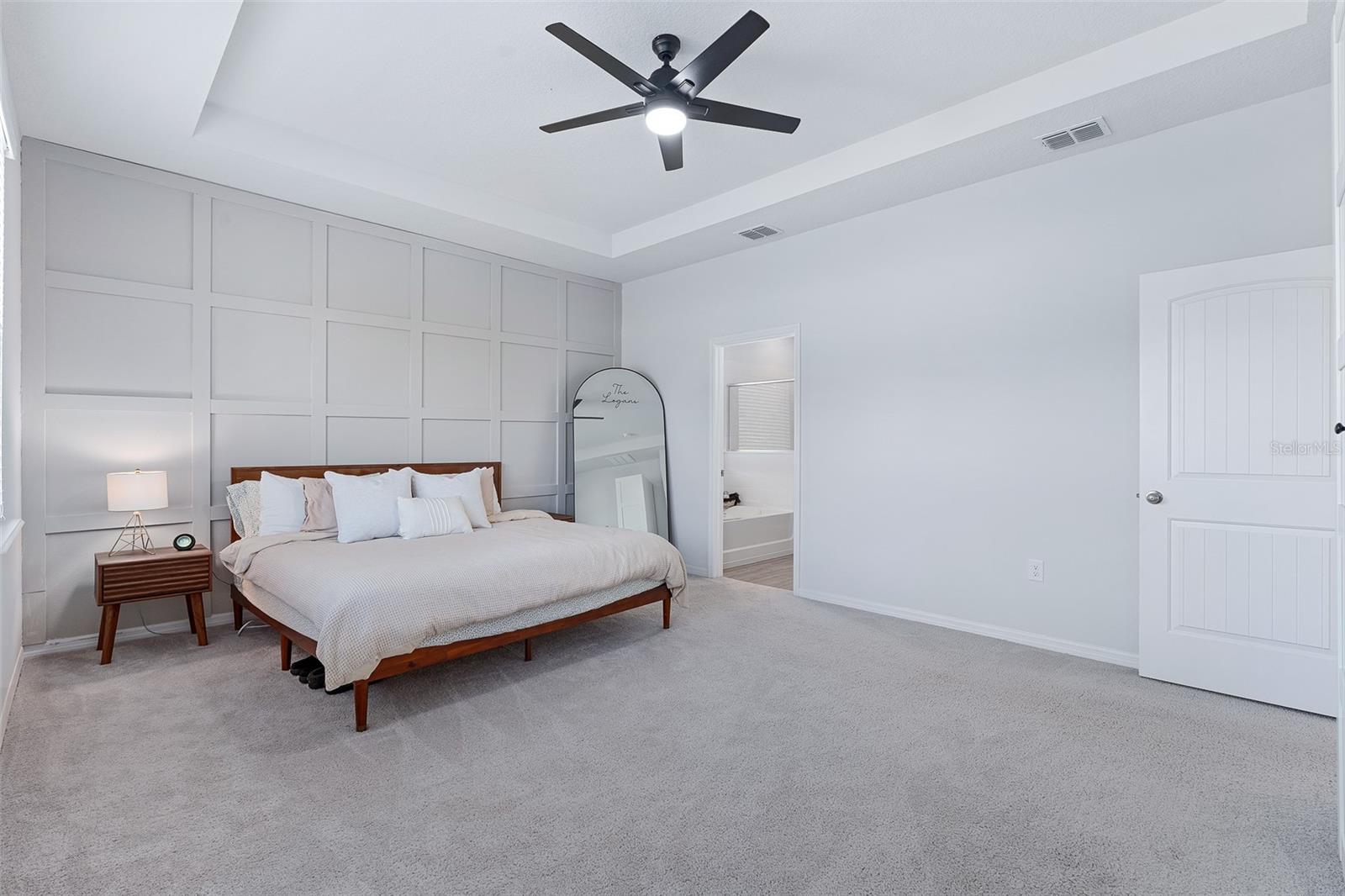 Image 18 of 45 For 565 Lady Grace Place