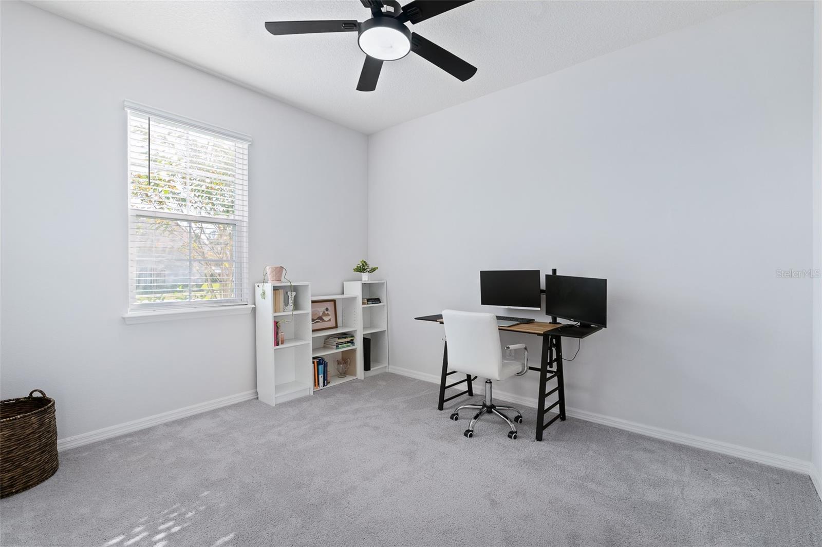 Image 26 of 45 For 565 Lady Grace Place