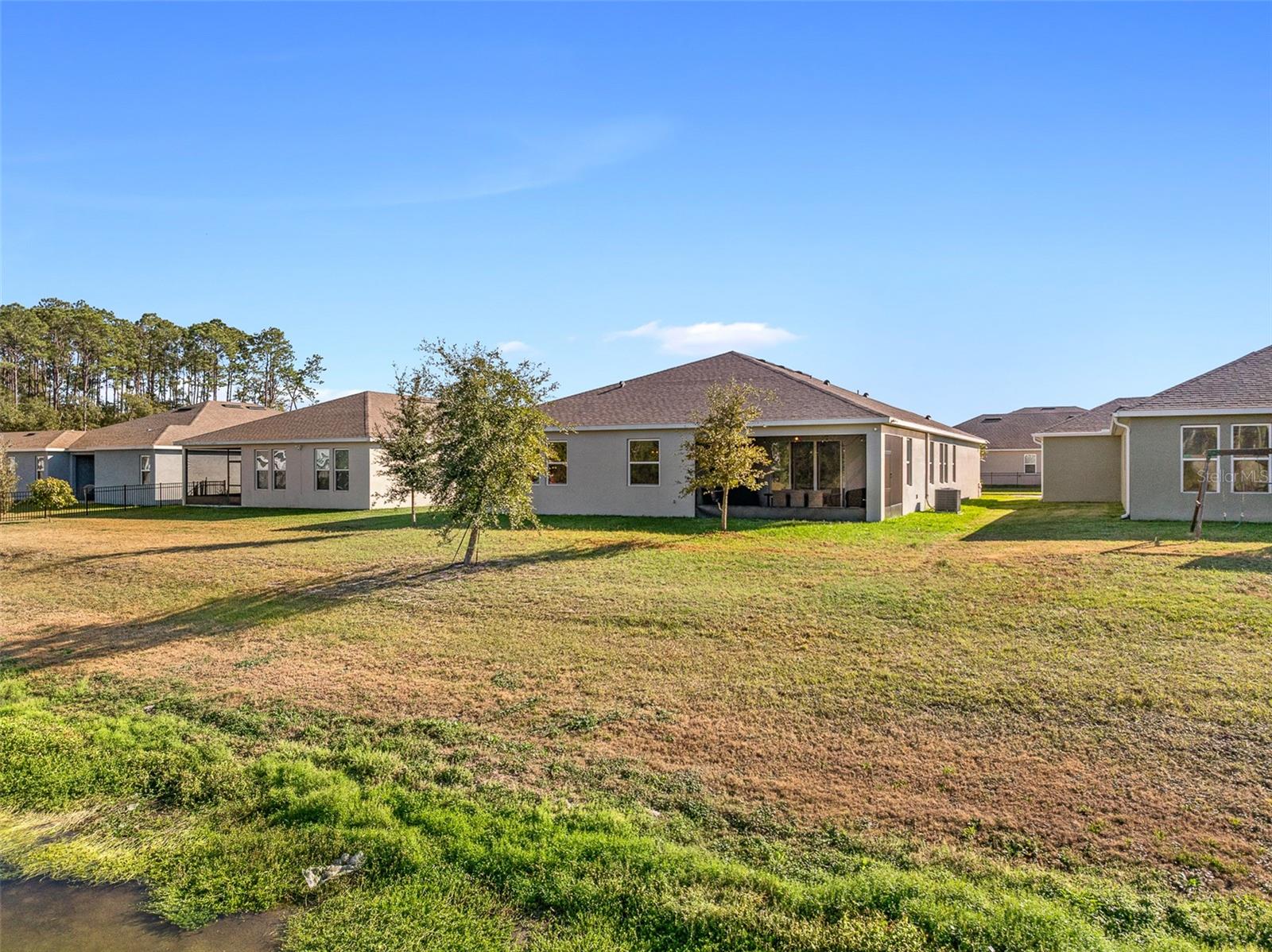 Image 40 of 45 For 565 Lady Grace Place