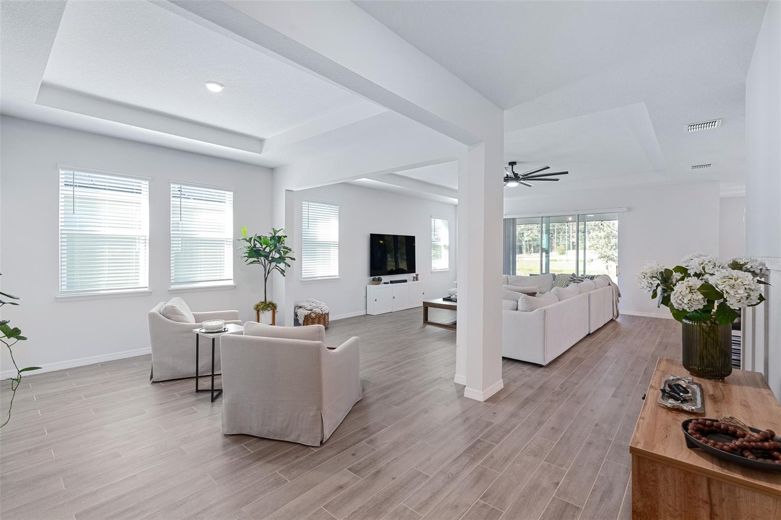 Image 6 of 45 For 565 Lady Grace Place