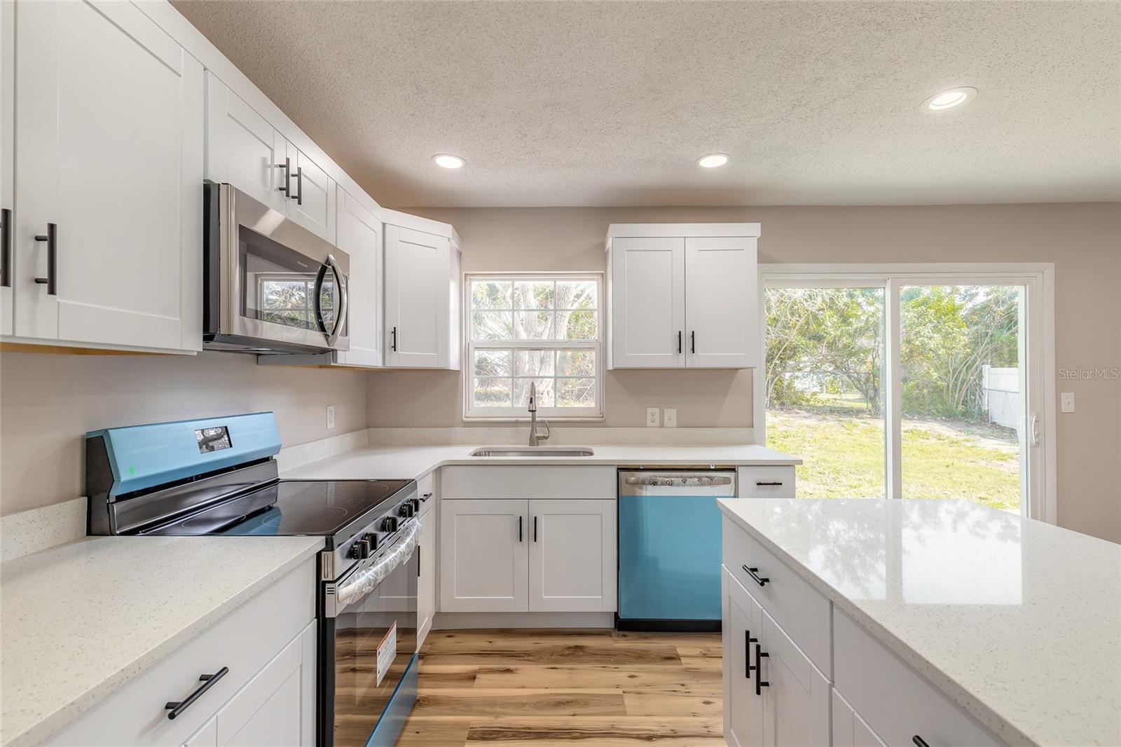 Image 14 of 30 For 1605 Bradford Road