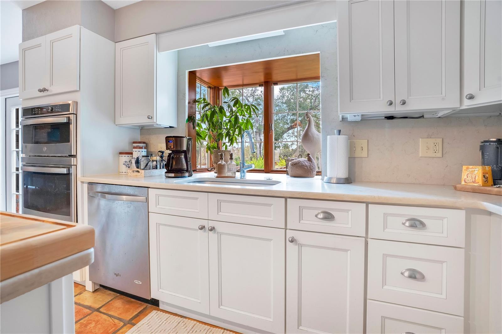 Image 17 of 61 For 8 Fernwood Trail