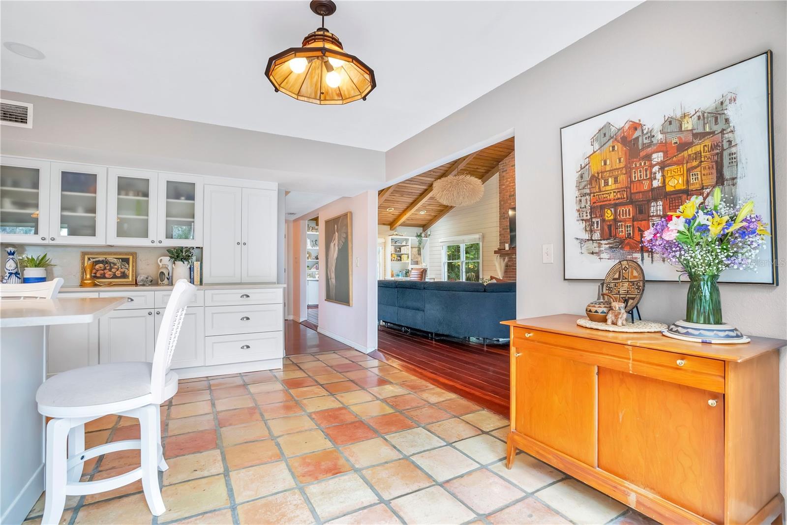 Image 19 of 61 For 8 Fernwood Trail