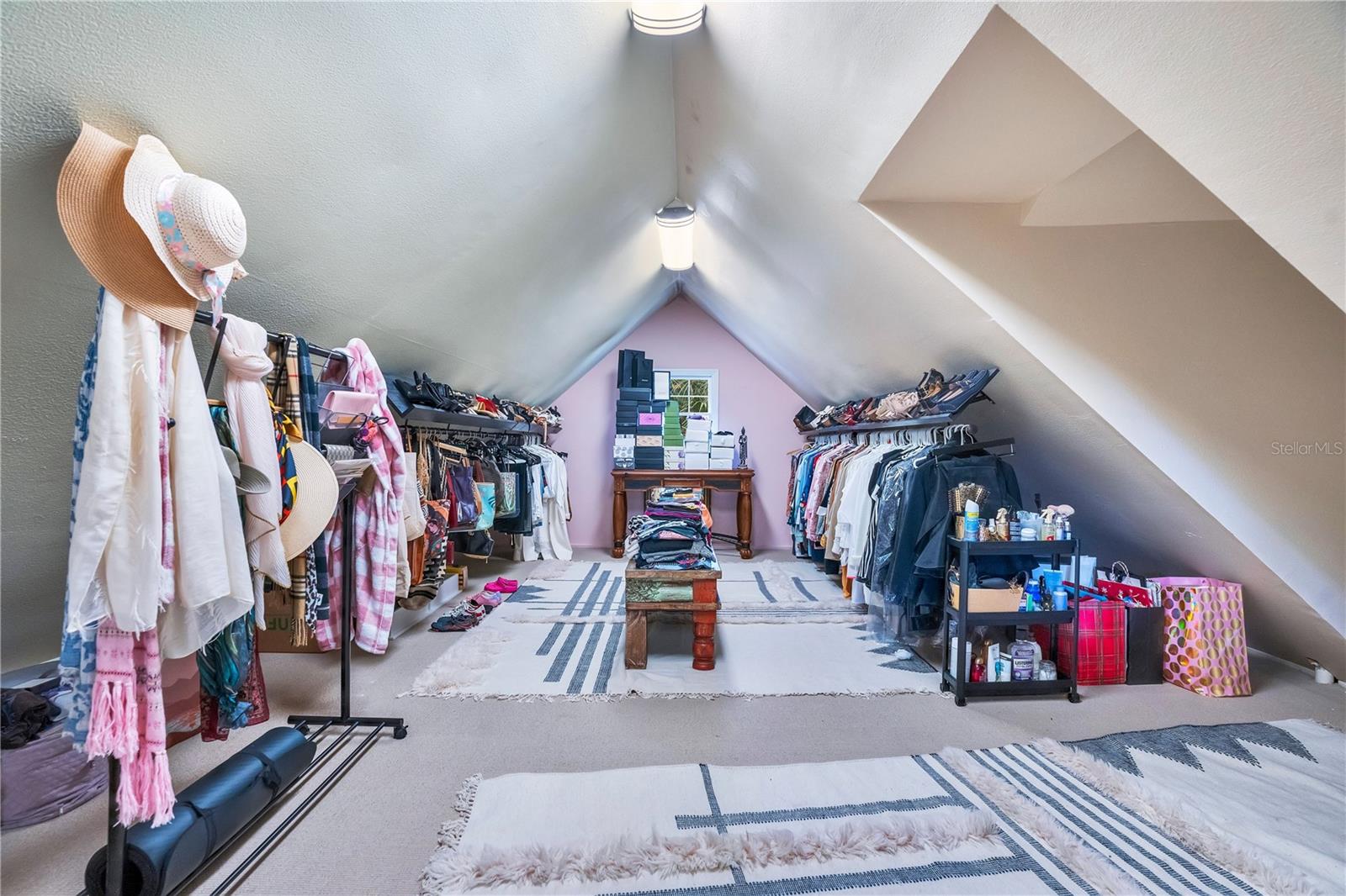 Image 26 of 61 For 8 Fernwood Trail