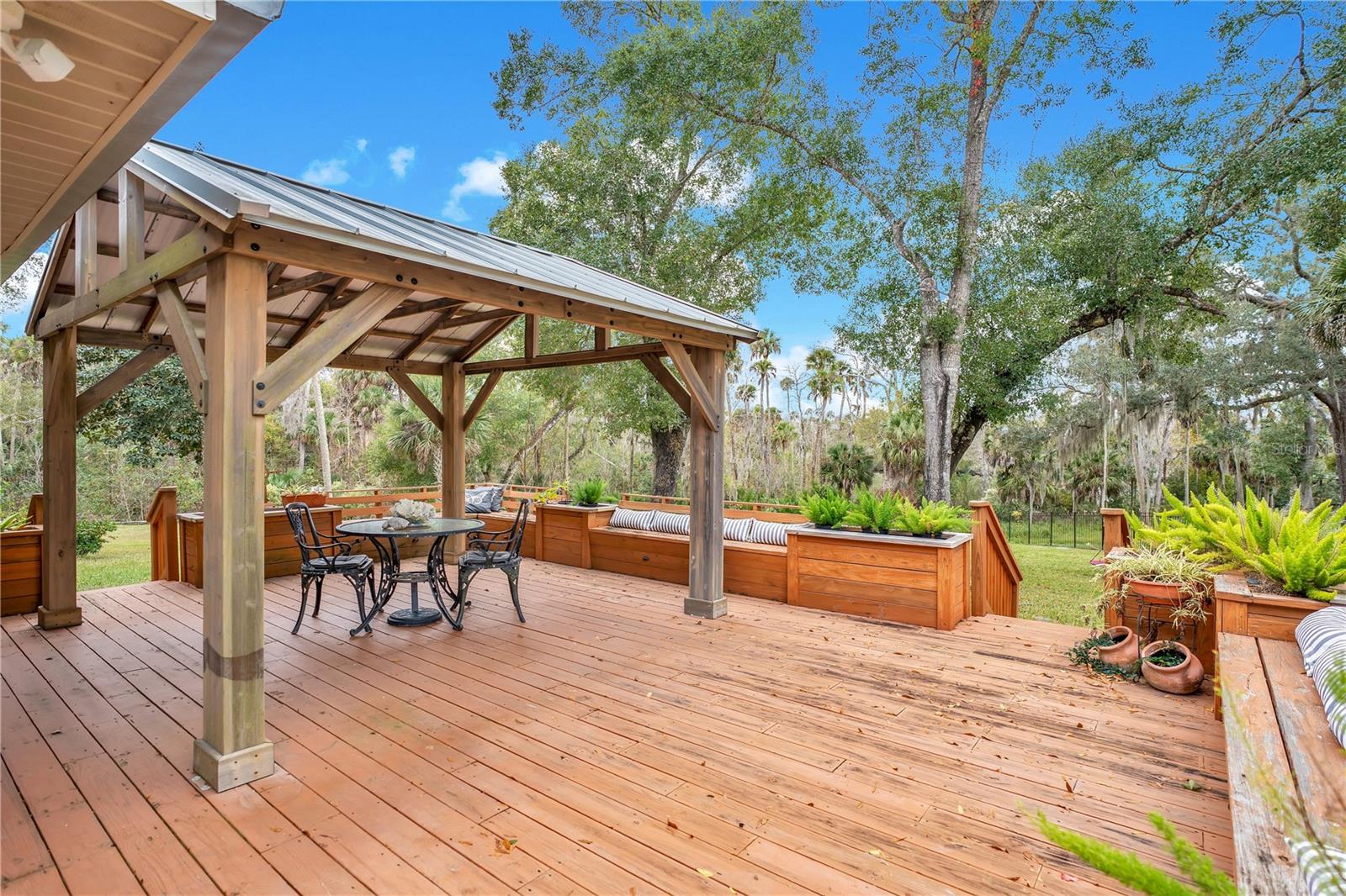 Image 45 of 61 For 8 Fernwood Trail