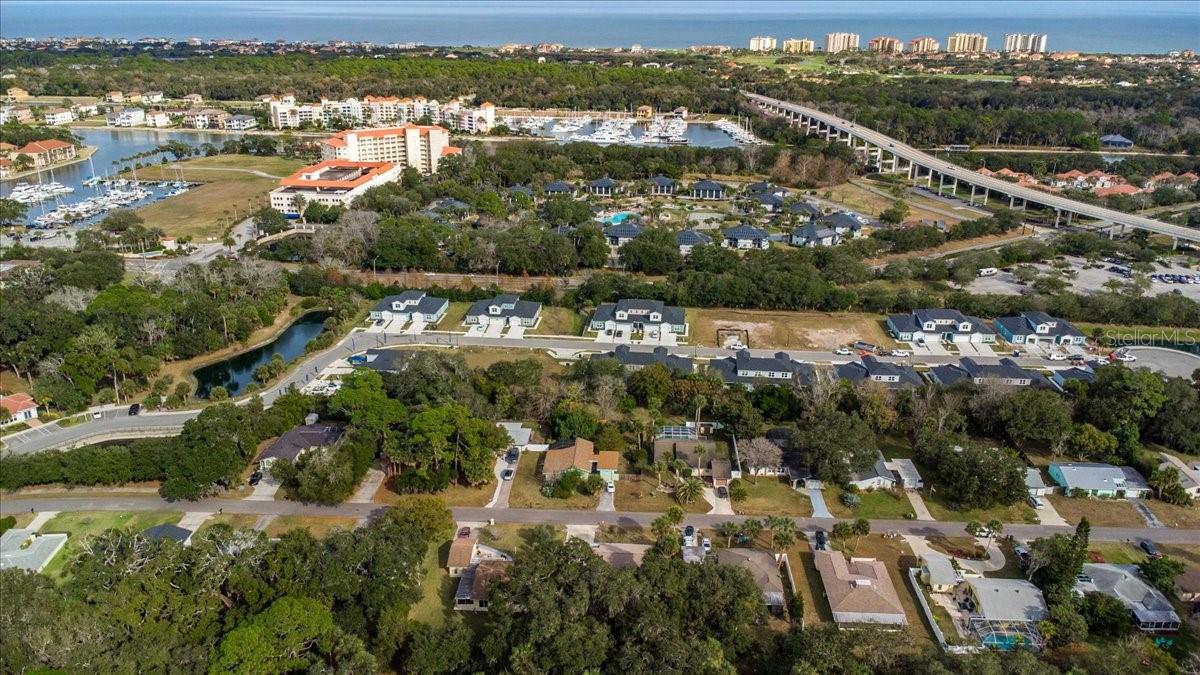 Image 27 of 50 For 25 Crompton Place