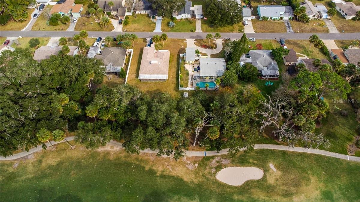 Image 28 of 50 For 25 Crompton Place