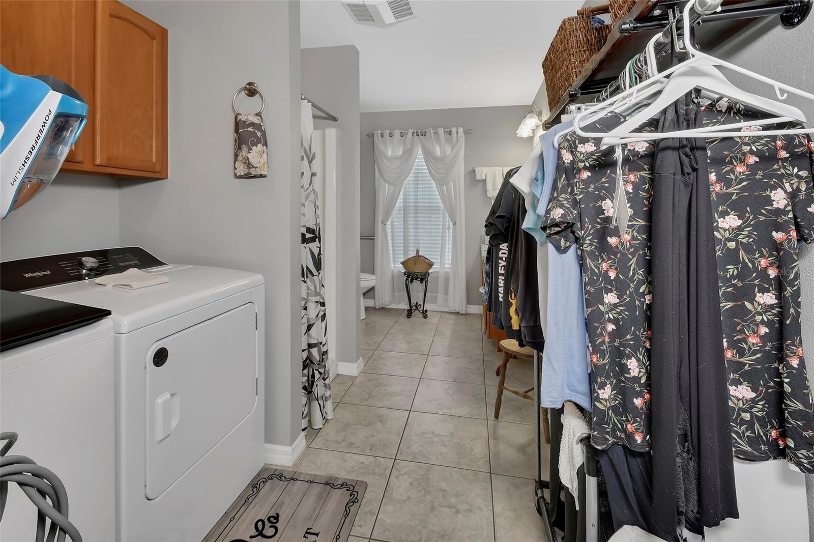 Image 23 of 42 For 43746 Sunset Drive