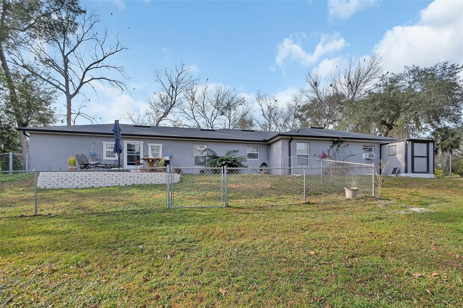 Image 35 of 42 For 43746 Sunset Drive