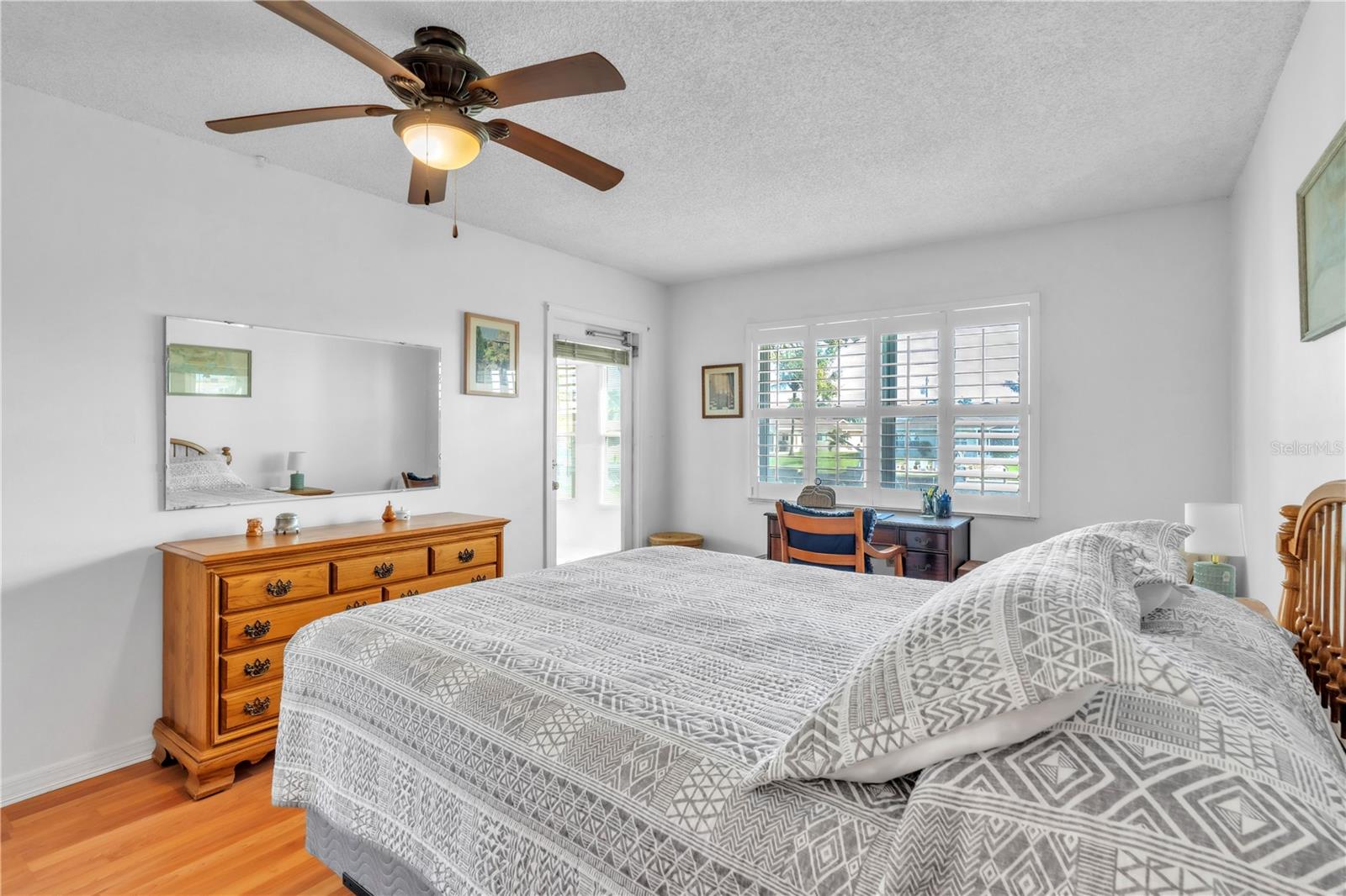 Image 13 of 32 For 4515 Mount Vernon Drive