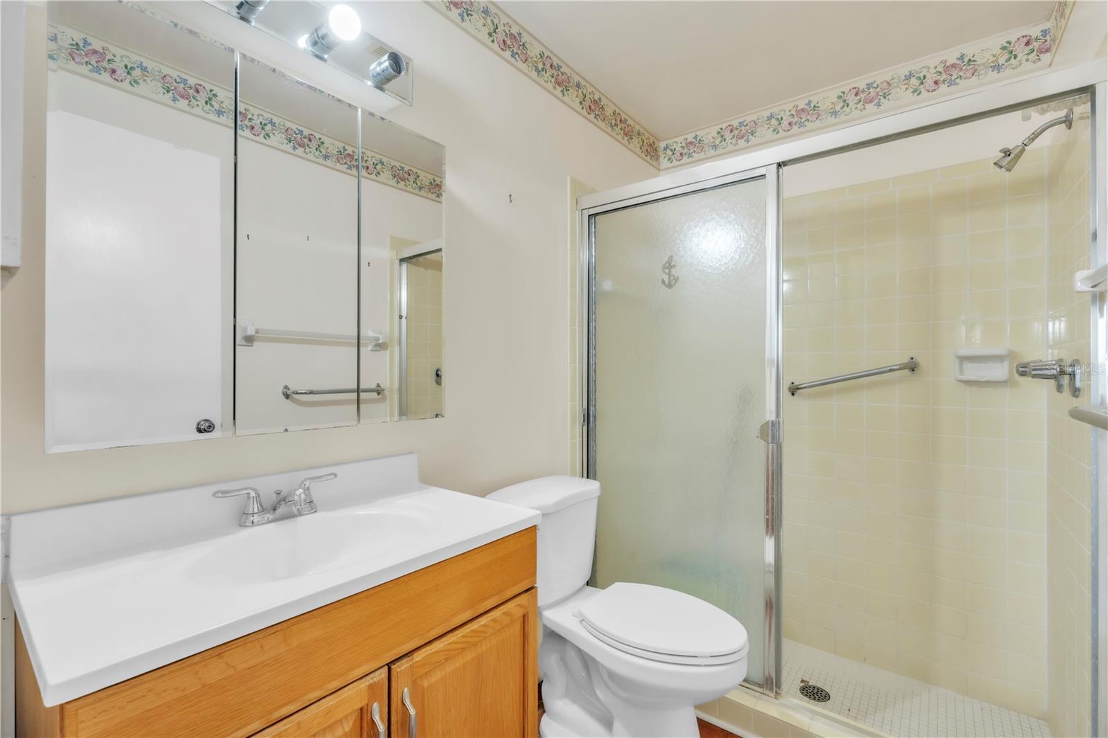 Image 17 of 32 For 4515 Mount Vernon Drive